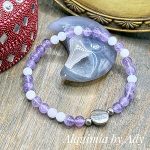 Alquimia Lavender Amethyst & White Chalcedony Beaded Bracelet